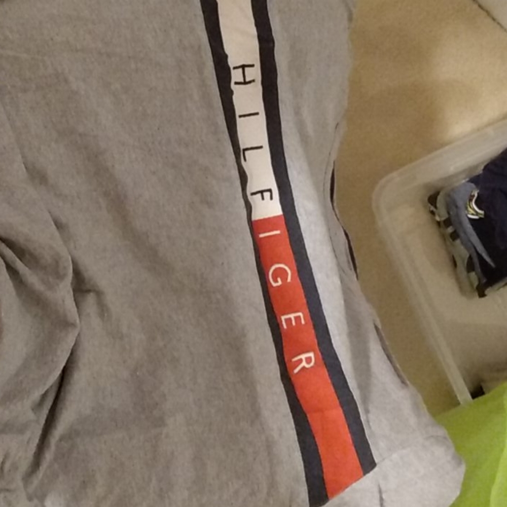 Tommy hilfiger tee